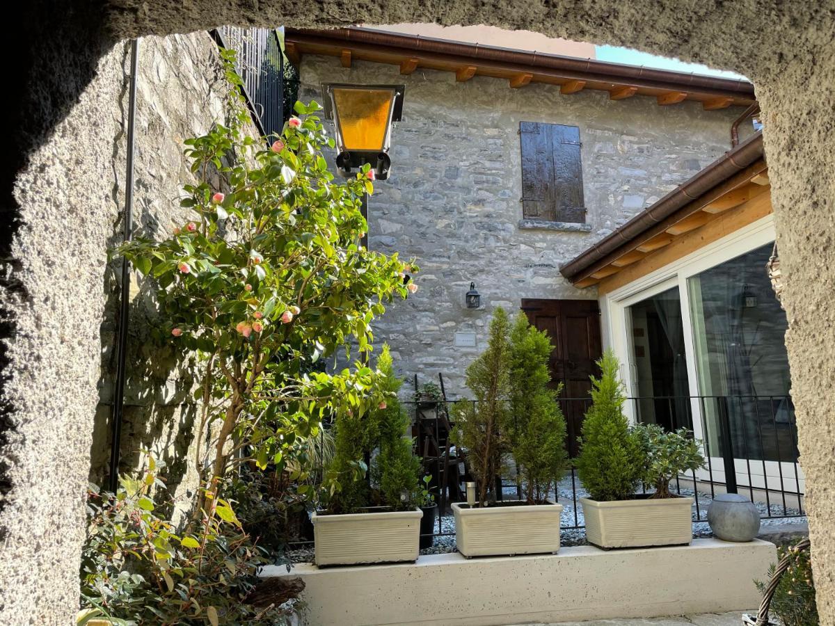 Il Borghetto Di Torno Apartment Luaran gambar