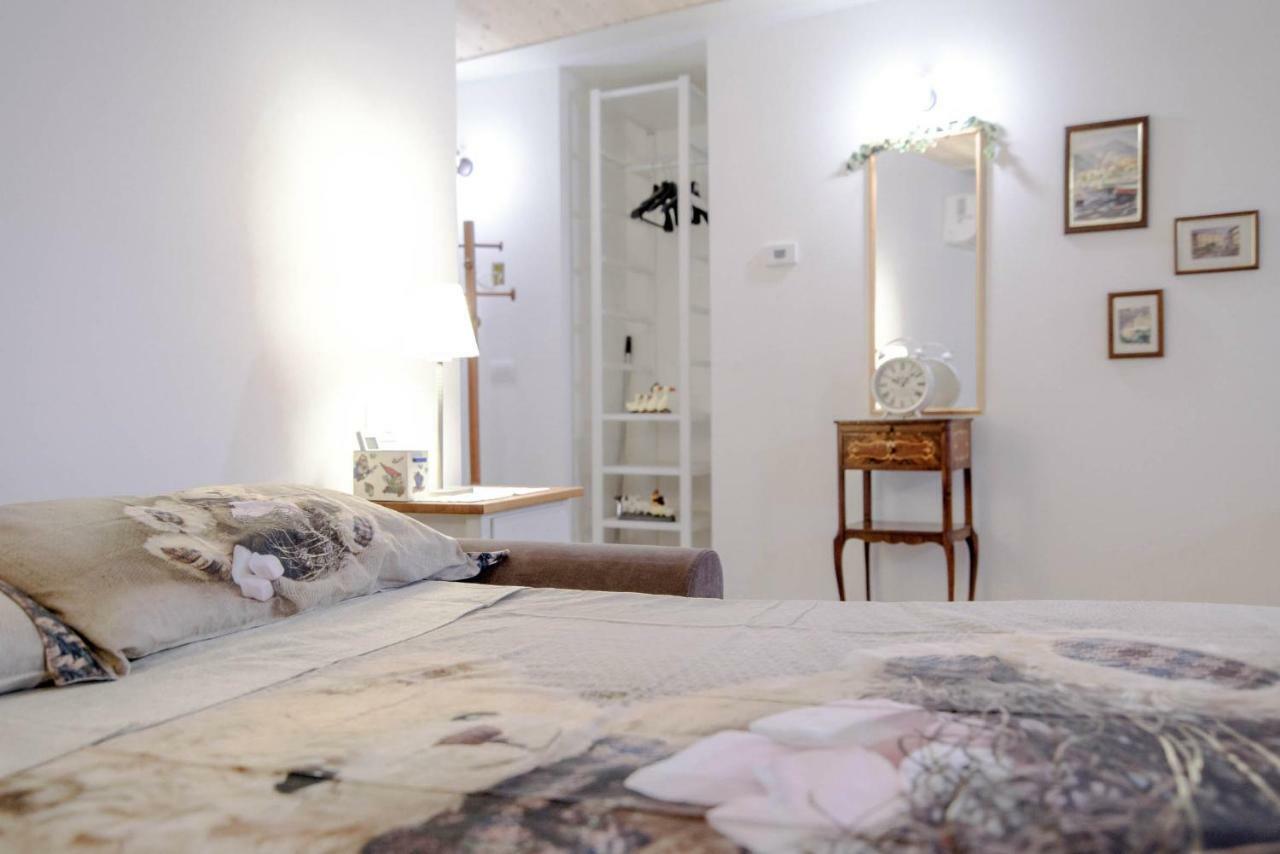 Il Borghetto Di Torno Apartment Luaran gambar