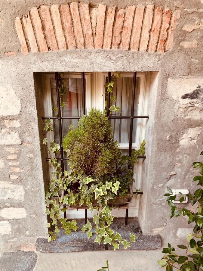 Il Borghetto Di Torno Apartment Luaran gambar